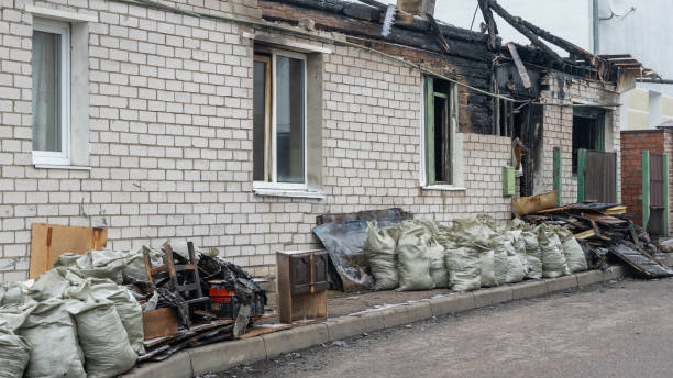 24/7 Emergency Smoke Damage Removal experts in Washburn, IL